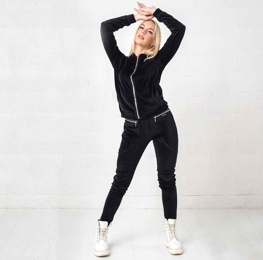 Laisvalaikio komplektas BLACK - Image 3