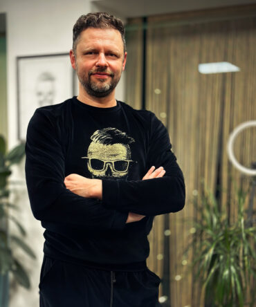 Džemperis GOLD Black