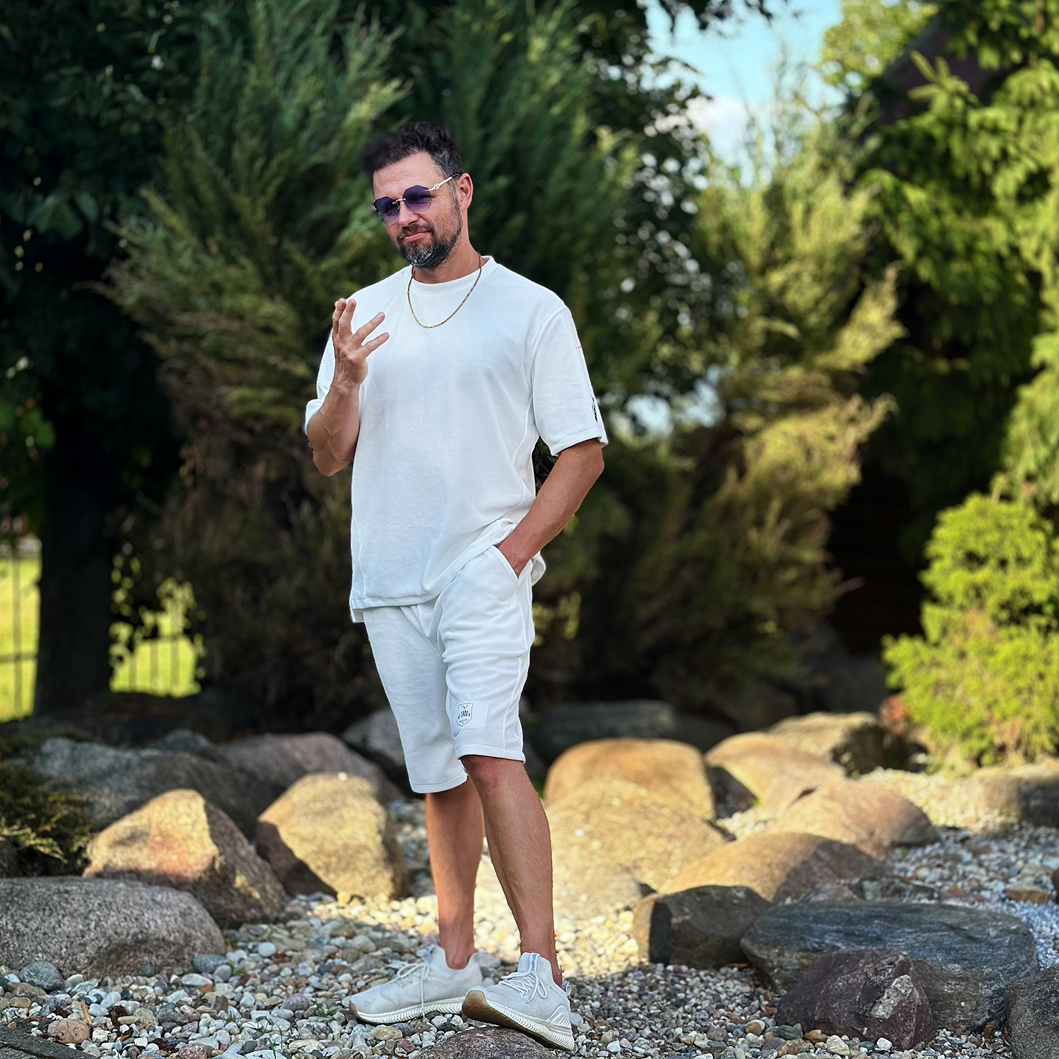 WHITE komplektas palaidinė + šortai